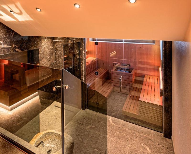 Skilodge Oberlech 外观 照片